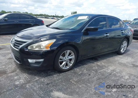 2013 Nissan Altima 2.5 Sv z USA, uszkodzony, nr VIN 1N4AL3AP8DC137173